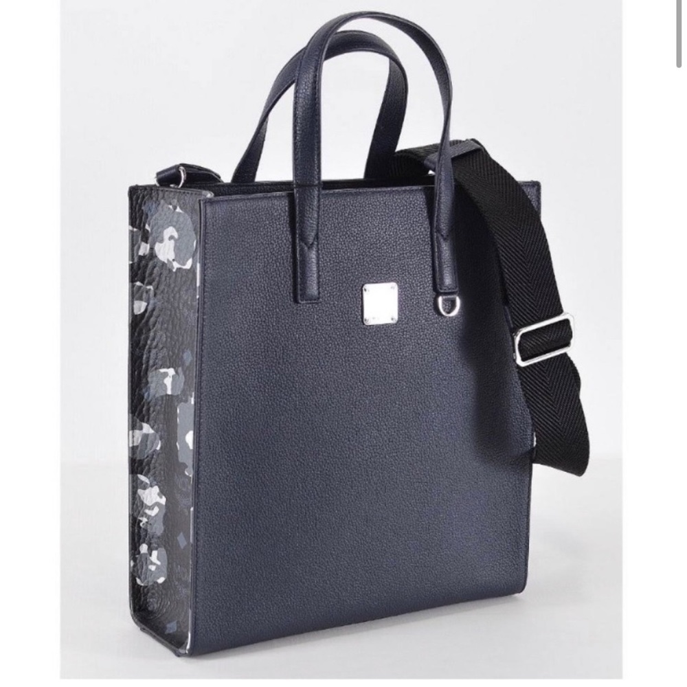 NWT MCM Purse w/Dust Bag